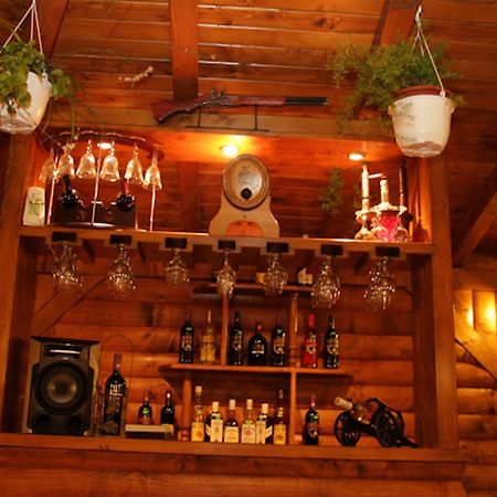Scrind-Frăsinet 克劳迪娅旅馆酒店 外观 照片